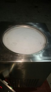 Oval cooling tawa for ice-cream production